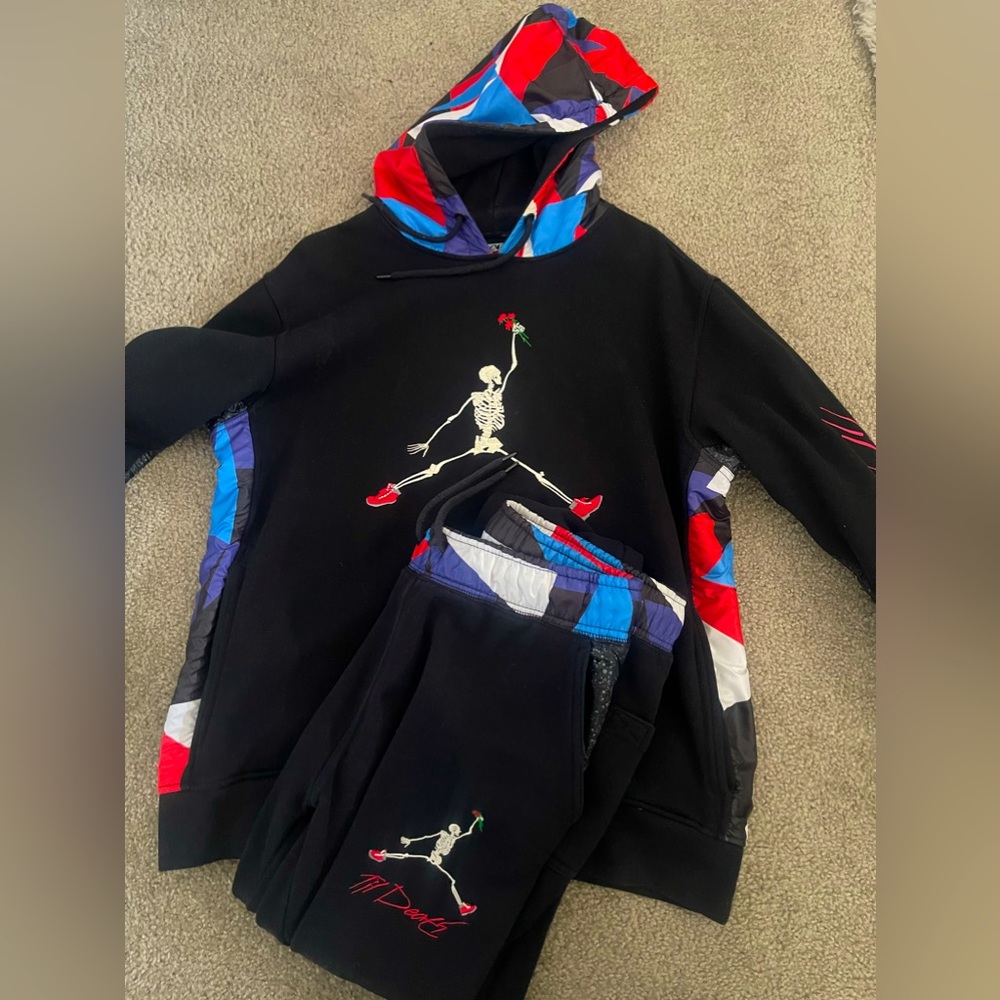 Staple pigeon sweatsuit